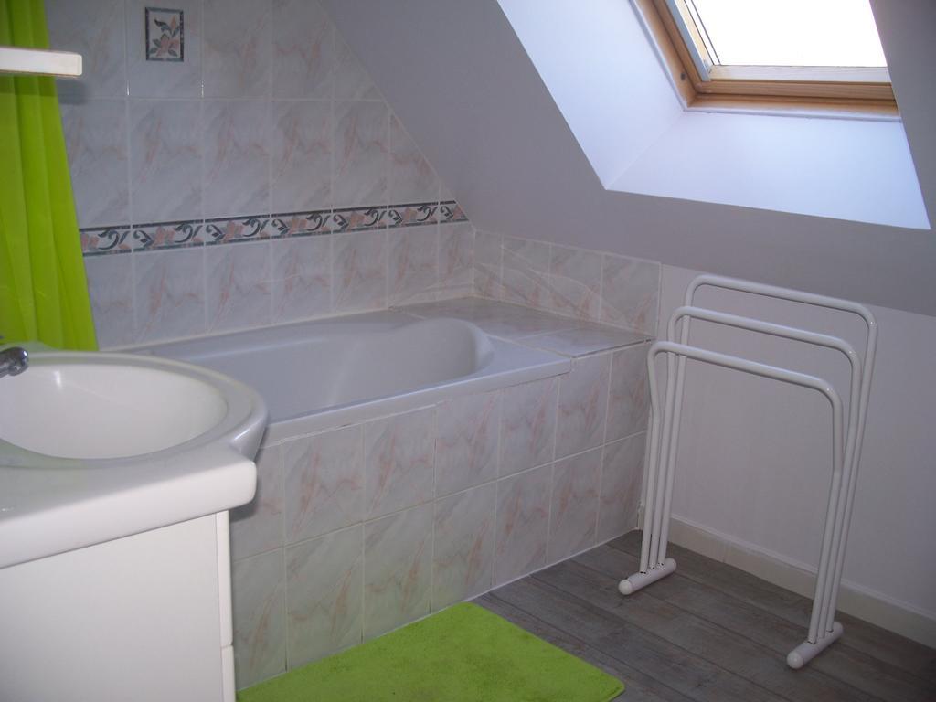 Gite La Fortaiserie Rille Room photo
